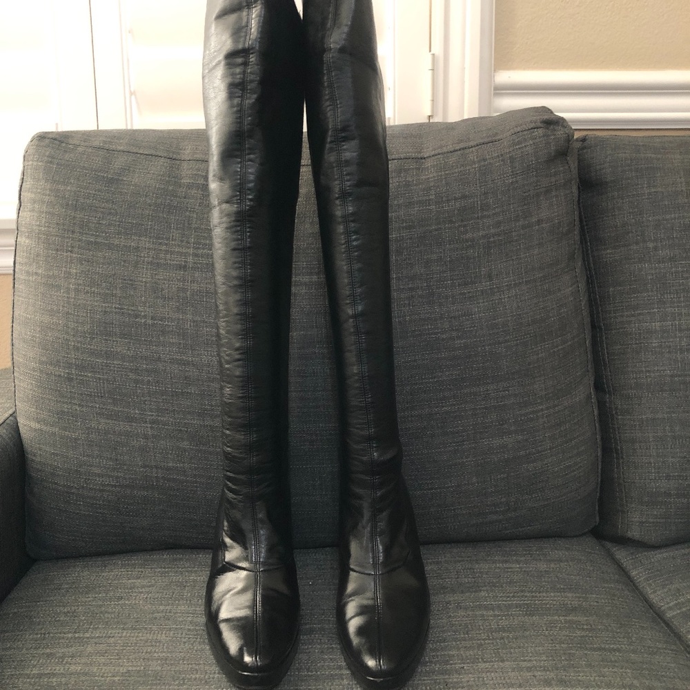 Kenneth Cole NY Front Page Over The Knee Boots